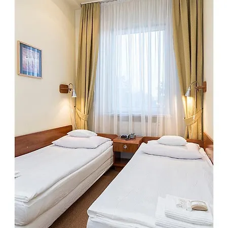 Colibra 3* Warsaw